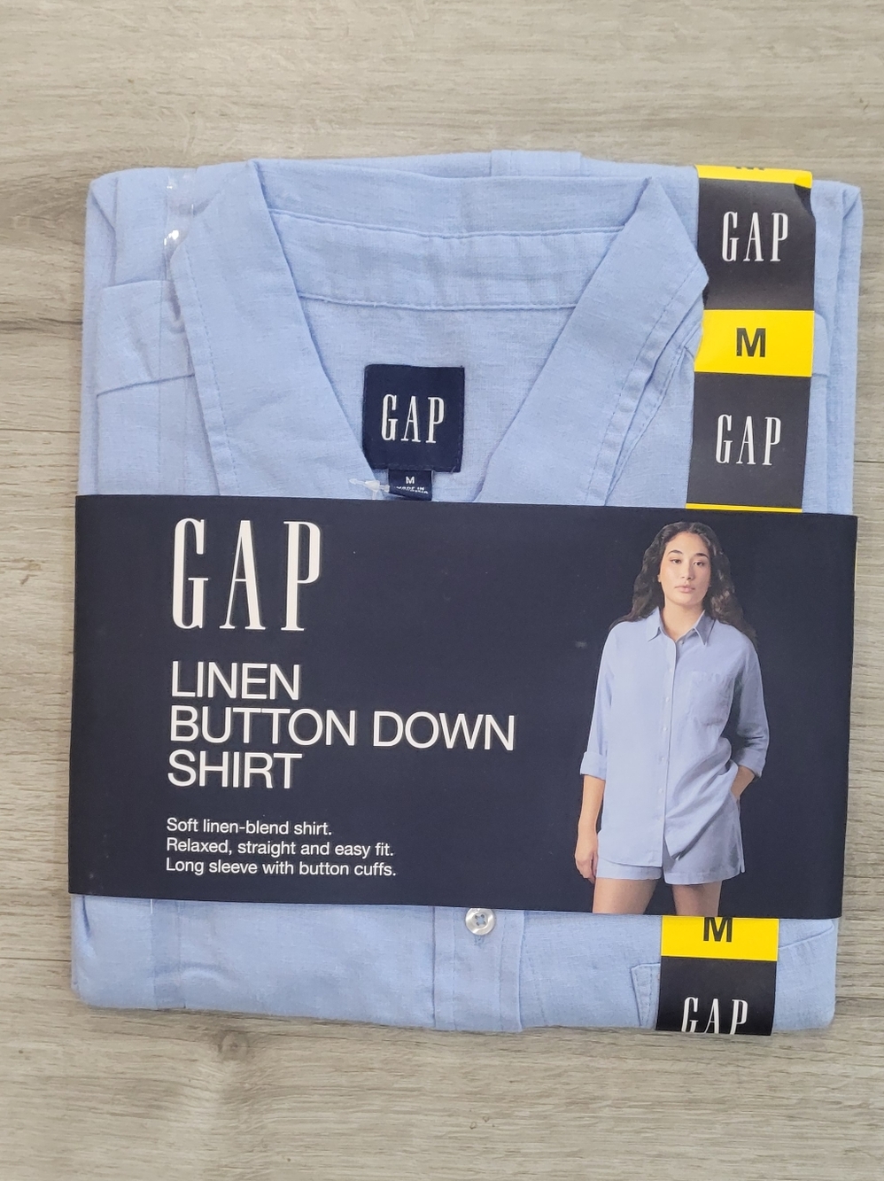 GAP Womens Light Blue Linen Button-Down Shirt